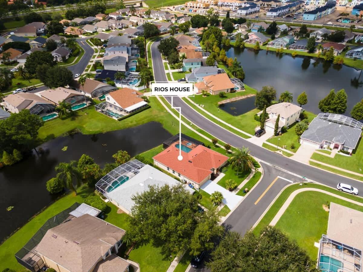 Dedicated Work Space And Game 4br Oi2800 Holiday home Orlando