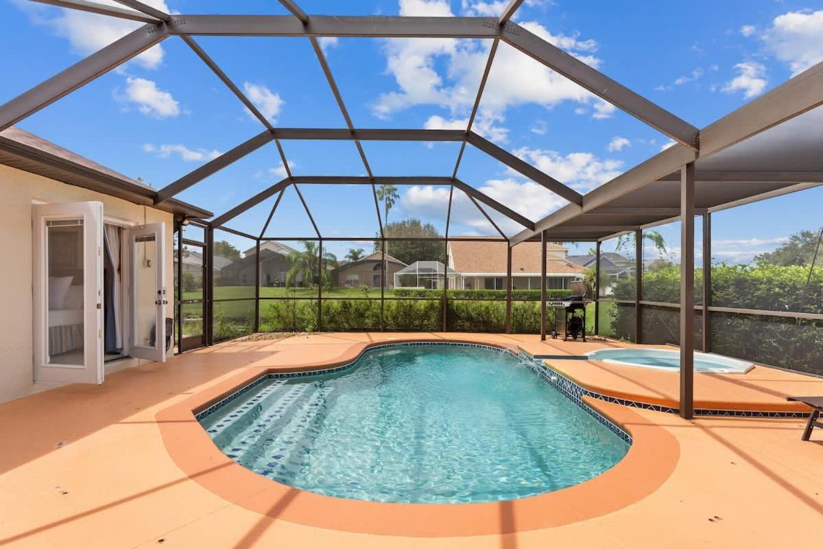 Holiday home Dedicated Work Space And Game 4br Oi2800 *