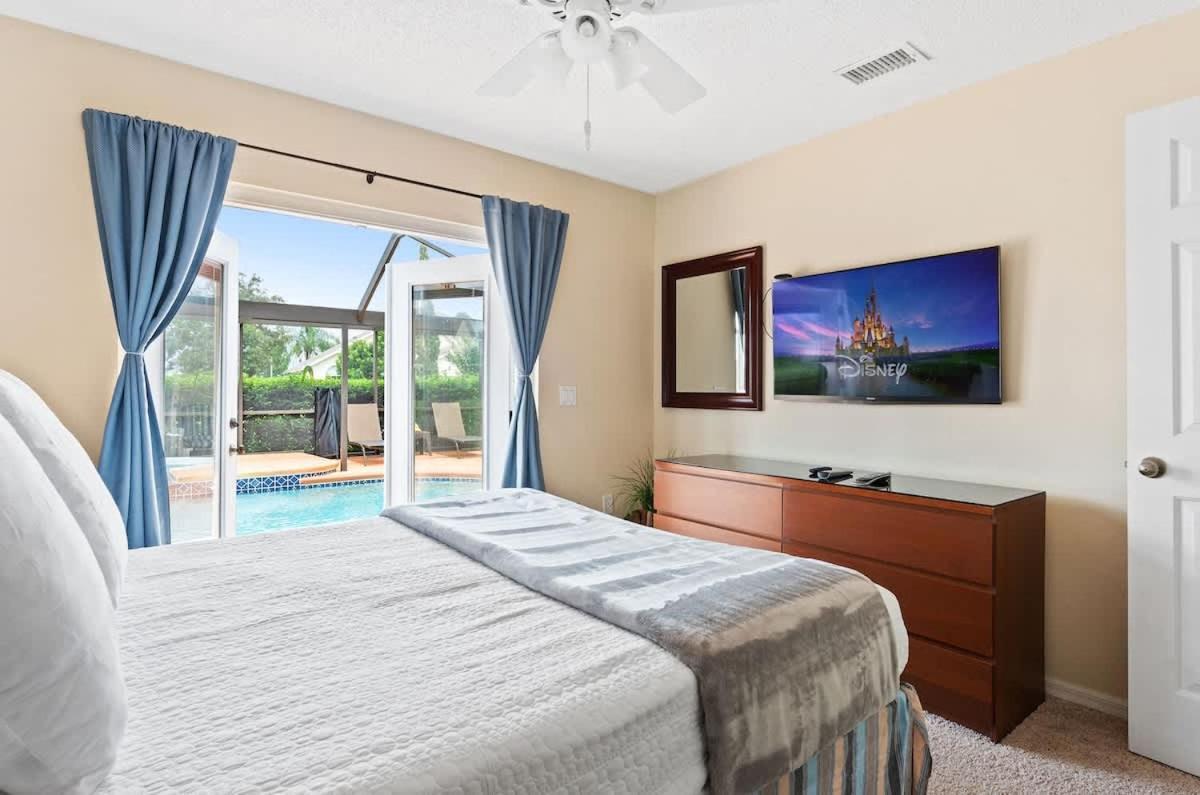 Dedicated Work Space And Game 4br Oi2800 Holiday home *